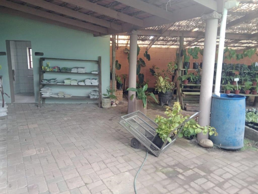 4 Bedroom Property for Sale in C Place Eastern Cape